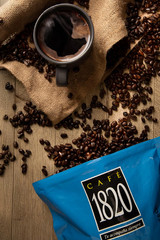 Café Premium Whole Bean Kilo Costa Rica (2.2 Lb./1 Kilo, 1 Pack)