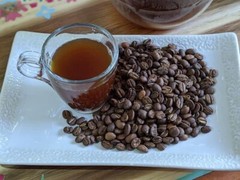 Mountain Berry Kitchen – Roasted Coffee – Arabica Beans Roasted Fresh 10 Oz bag.