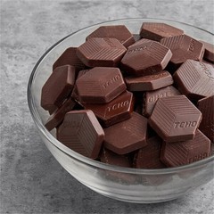 TCHO Real Fudgy 70% Dark Chocolate Hexagons 6.6 lb. – 3/Pieces WS-409TFUDGY