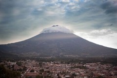 Guatemala Antigua Los Volcanes