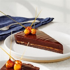 Ghirardelli 72% Non-Dairy Dark Chocolate .65M Baking Chips 5 lb. – 2/Pieces