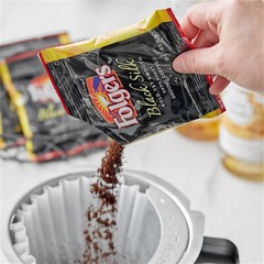Folgers Black Silk Coffee Packet 1.4 oz. – 42/Pieces. WS-110FGPK0019