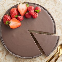 Guittard 25 lb. Soleil d’Or 38% Milk Chocolate Wafers WS-409G3380C25