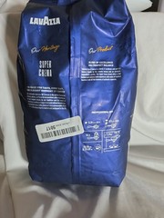 LavAzza Super Crema Medium Roast Whole Bean Coffee 2.2lb Bag 1/30/2028-E24