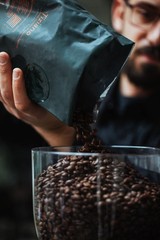 Crema Oro Italian Whole Espresso Beans – Medium Roast Coffee – Smooth & Aroma…