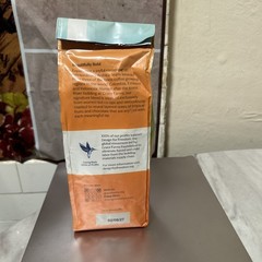 Grace Farms, Organic Whole Bean Coffee, River Roast Blend (Colombia, Ethiopia, I