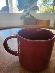 2013 Starbucks Maroon / Cranberry Red Coffee Cup Tea Mug | 14oz
