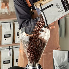 Arrosto Costa Rica SHB Single Origin Whole Bean Coffee 2 lb. – 5/Pieces