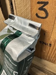 2025 Starbucks KONA Coffee Whole Bean 100% Kona Hawaii 8.8oz Bag Medium Roast