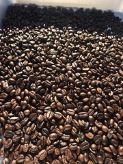 Mountain Berry Kitchen – Roasted Coffee – Arabica Beans Roasted Fresh 10 Oz bag.