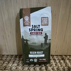 Salt Spring Coffee Regen Roast Medium Roast Whole Bean Organic 12 oz (340 g)