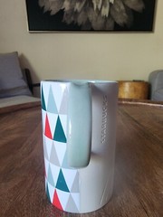 RARE 2017 Starbucks Holiday Christmas Tree Triangle Coffee Cup Tea Mug 12oz