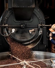 COLOMBIAN PROANOW COFFEE BEANS MEDIUM ROASTED 5 POUNDS