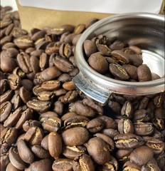 Coffee Beans / Bolivia Caranavi La Paz Department / 5 Pound / ROASTED