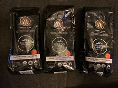 3 Kicking Horse Coffee GRIZZLY CLAW Organic Ground Dark Roast 3-25-22