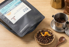 Vietnamese Premium Blend Whole Bean Coffee – Arabica & Robusta Blend, Med-Dark